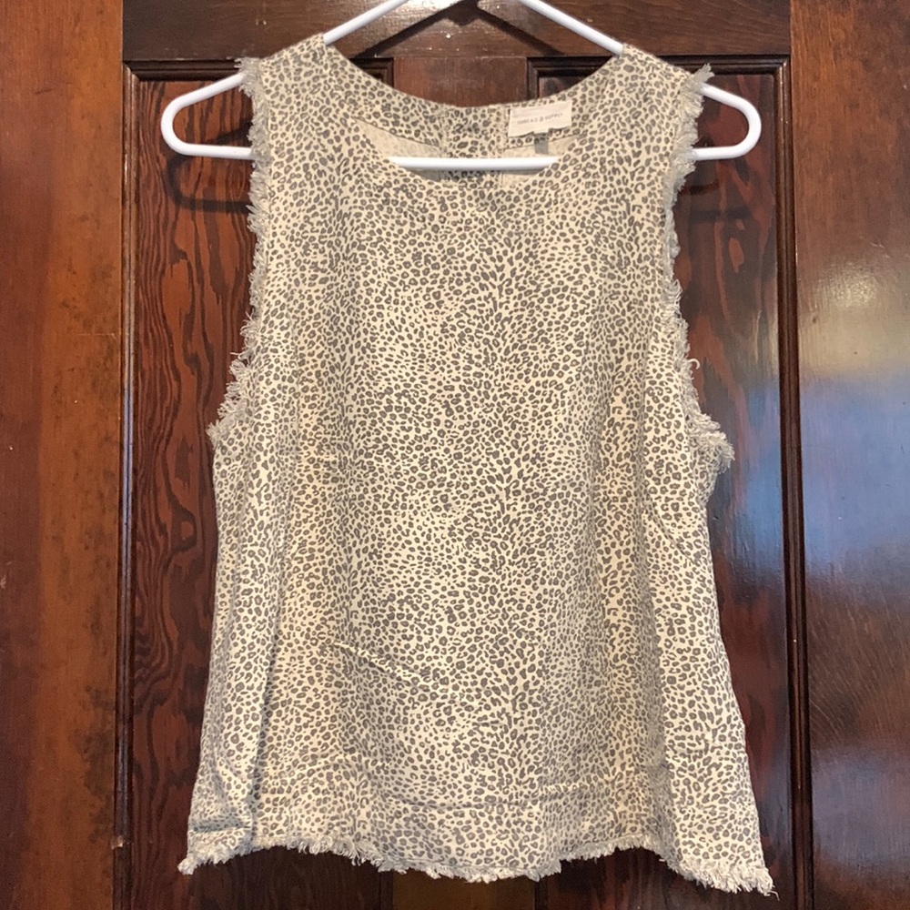 Thread & Supply top